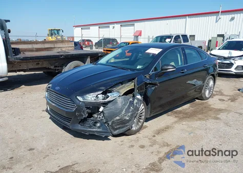2015 Ford Fusion Titanium из США, поврежденный, VIN 3FA6P0D92FR144033